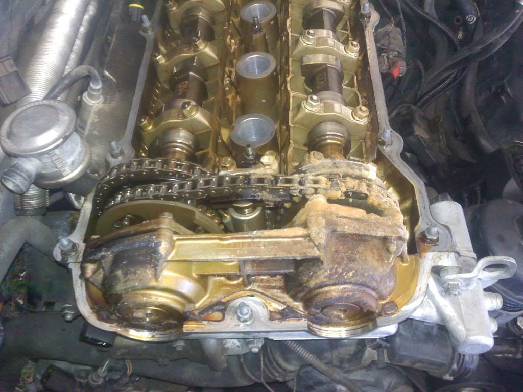 1999 e46 323i Head gasket job, frozen engine and plastic parts rant.